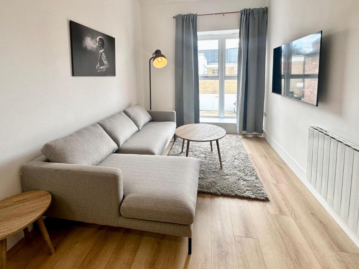 Fountain Apartment No 2 With Free Parking York Exterior photo
